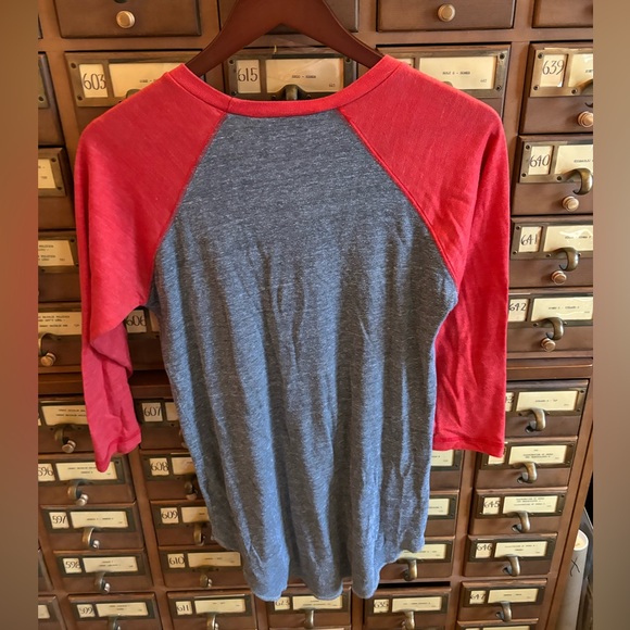 Threadless Select - Picture 3 of 4